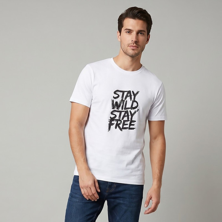 تی شرت آستین کوتاه یقه گرد مردانه دیلمانا مدل Stay Wild Stay Free