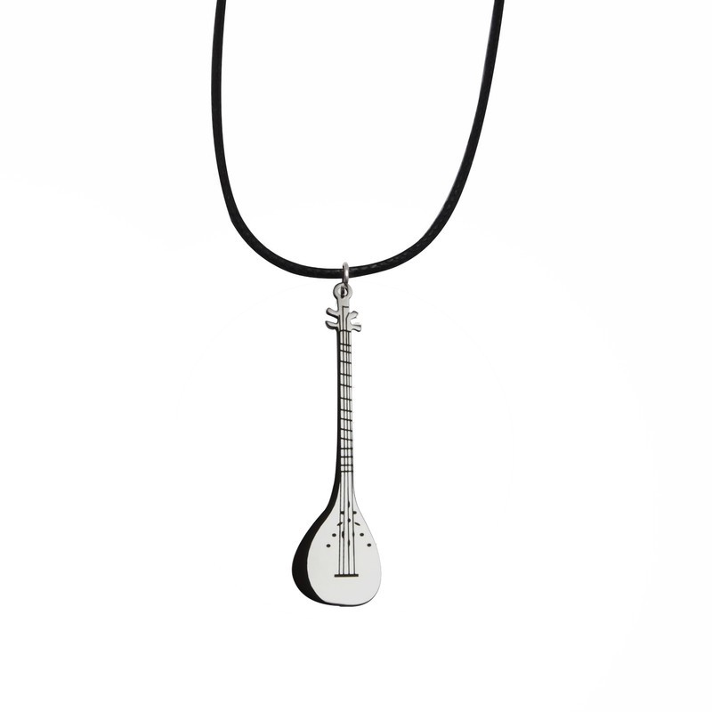 گردنبند مدل سه تار