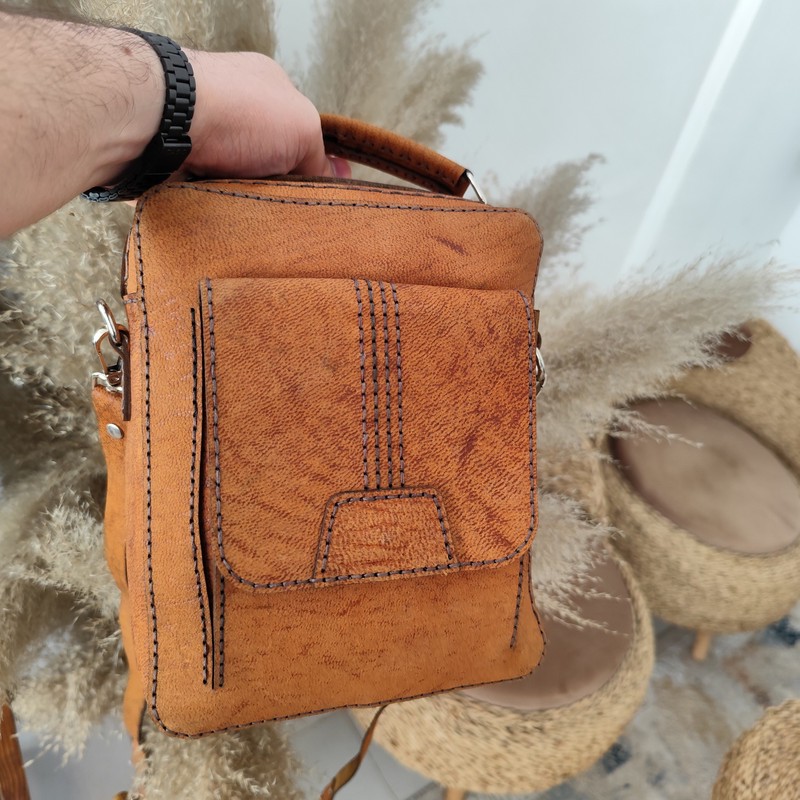 کیف رودوشی مدل چرم طبیعی Sch-d1