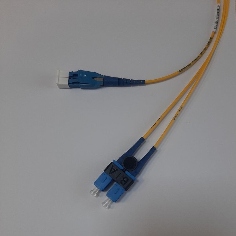 پچ کورد فیبر نوری کورنینگ مدل E727802GNZ20001M