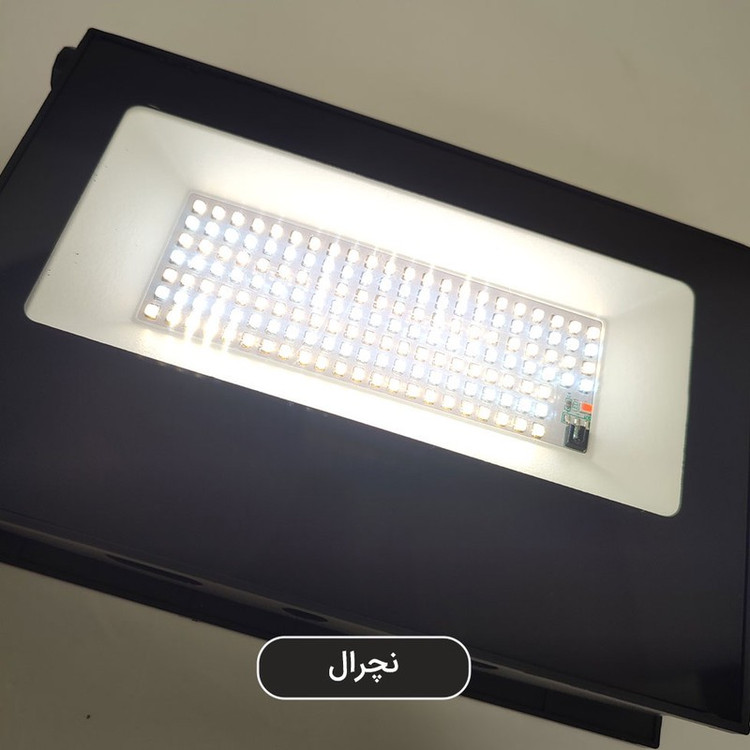 چراغ خورشیدی 20 وات مدل IP65 طرح شارژی بدون سیم کد S-0082