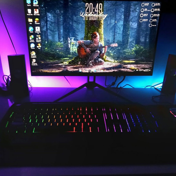 کیبورد گیمینگ تسکو مدل TK 8124، سوییچ ممبران، Full-Size، نورپردازی RGB LED
