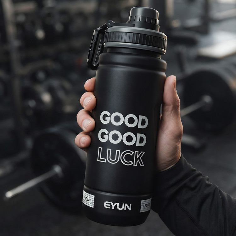 قمقمه ورزشی مدل Good Luck گنجایش 0.8 لیتر