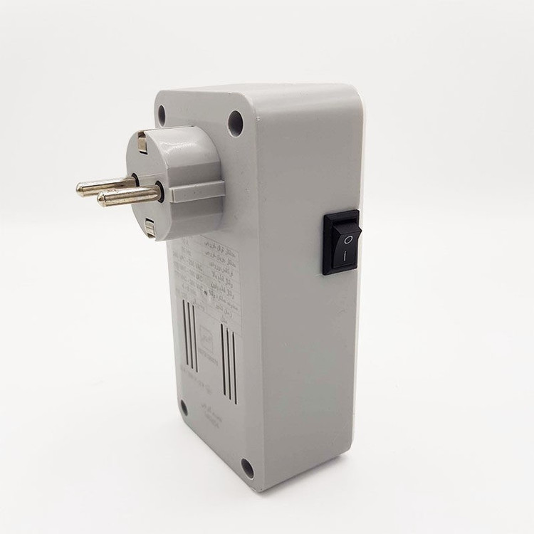 محافظ ولتاژ فروزش مدل FR 140